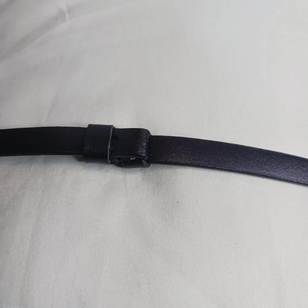 Chico's Vintage Women's Belt Size SM Skinny Buckle Belt Black Leather